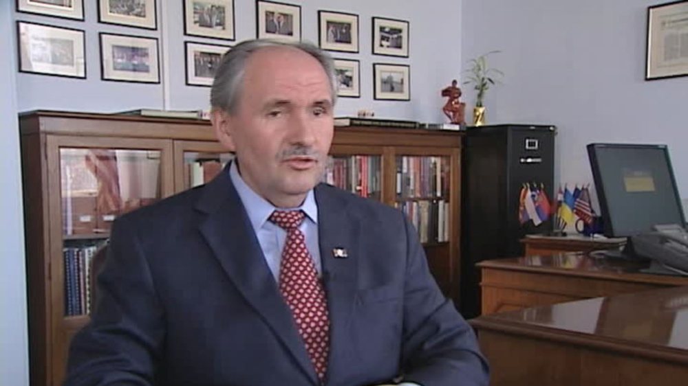 Rama quajti 'kazan' edhe Z&euml;rin e Amerik&euml;s, reagon Elez