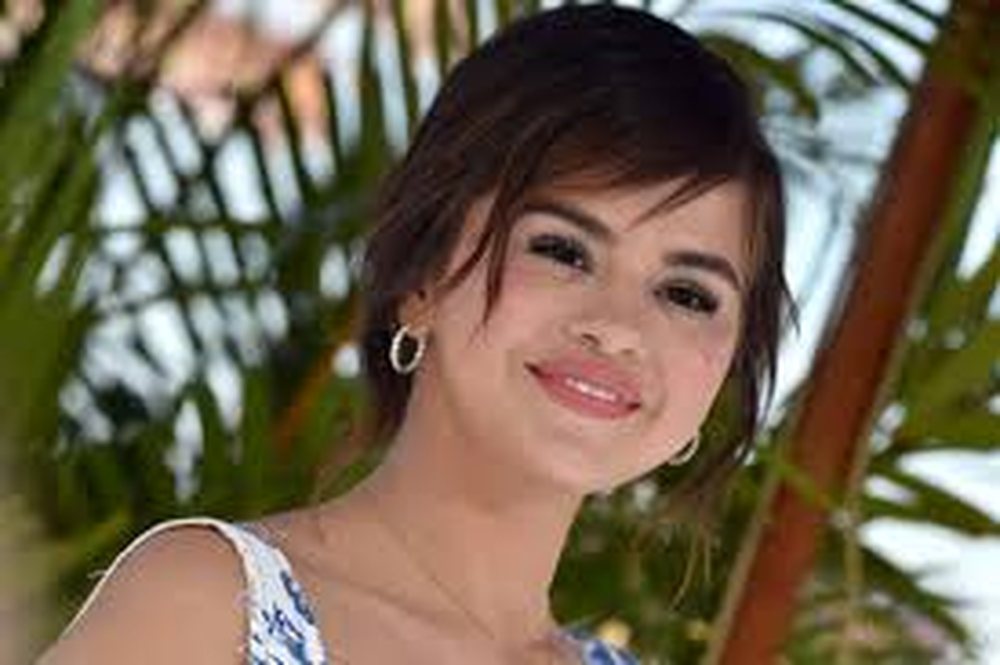 Selena Gomez, n&euml; nj&euml; lidhje t&euml; re