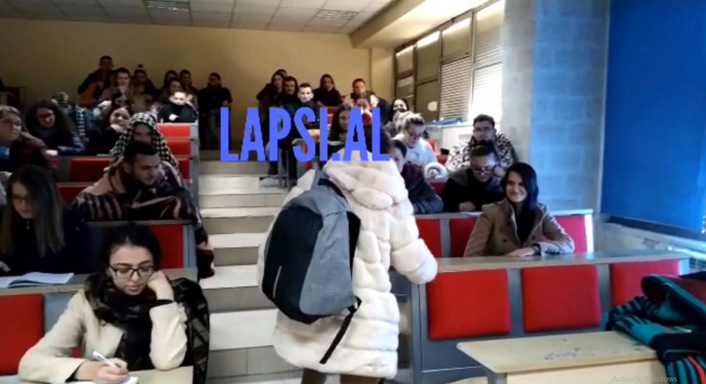 (VIDEO) Ske&ccedil;i i student&euml;ve: Ekonomiku q&euml; nuk duam