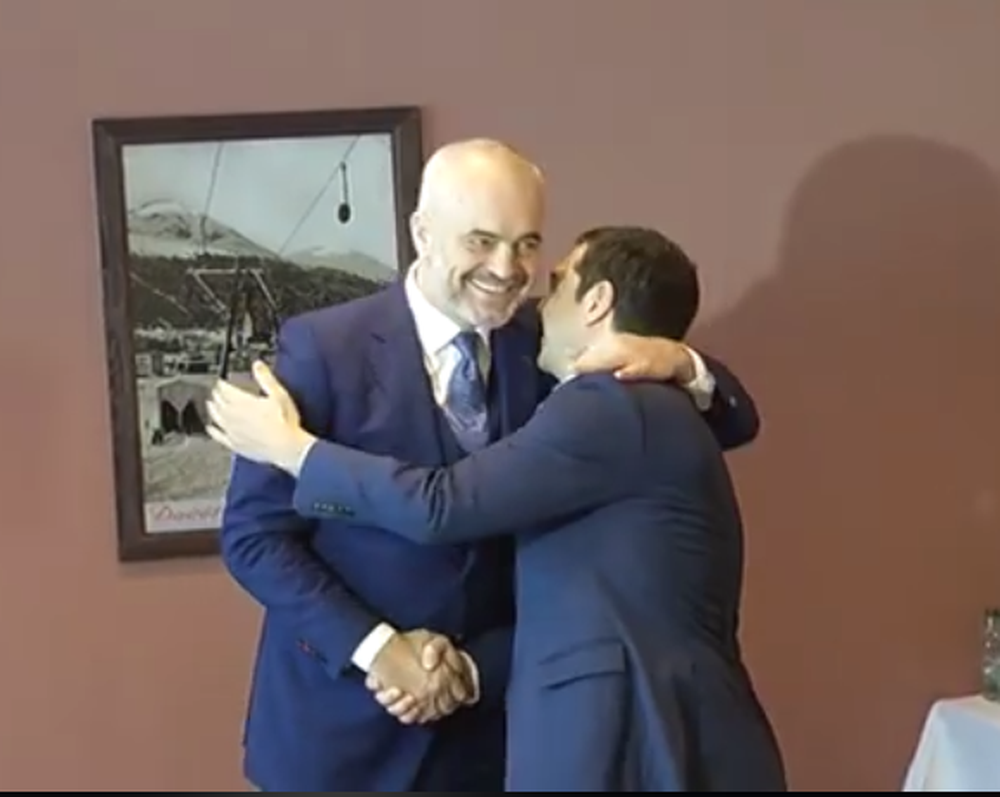 Rama e quan Marr&euml;veshjen e Presp&euml;s historike
