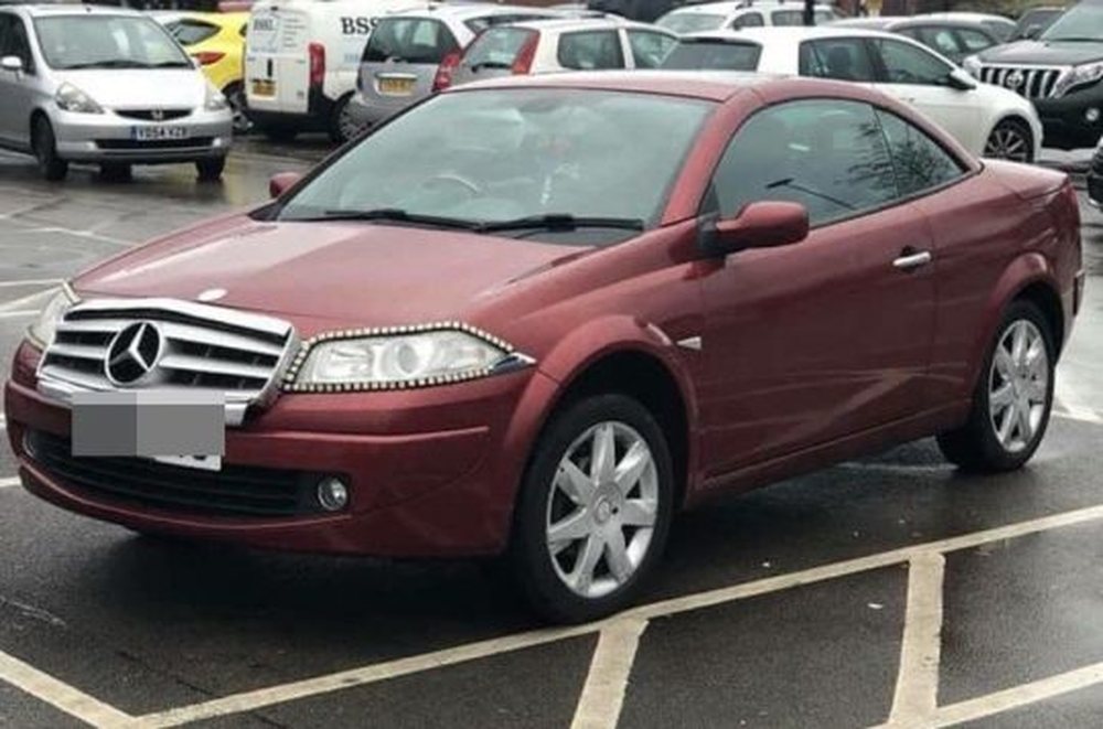 FOTO/ Shikoni si ky shofer e ka kthyer nj&euml; Renault n&euml; Mercedes