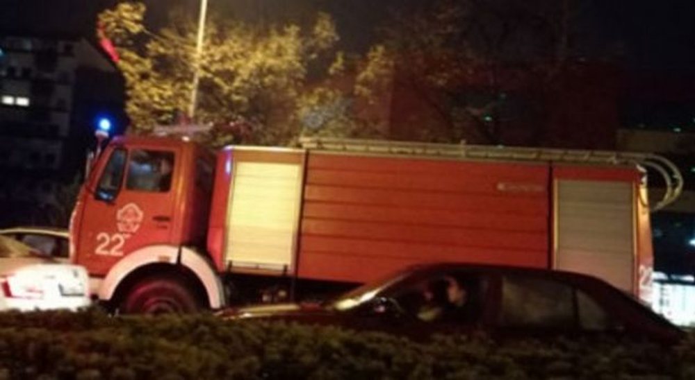 Kuk&euml;s, zjarr n&euml; konviktin e nx&euml;n&euml;sve