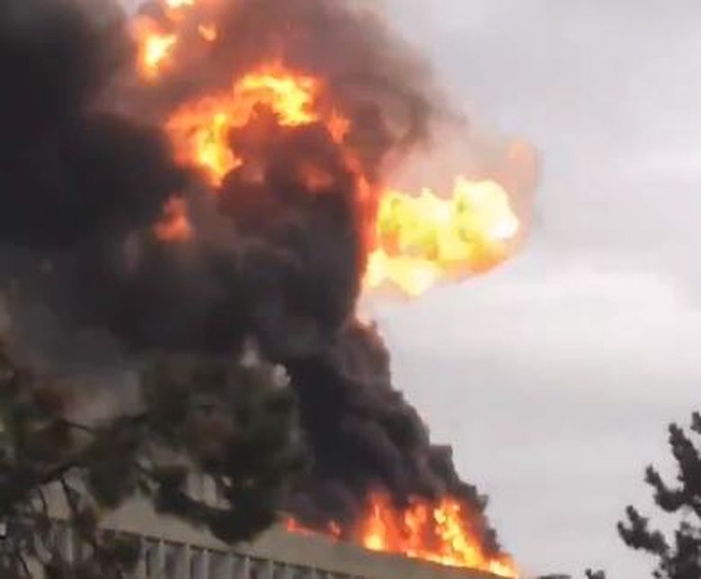 (VIDEO) Shp&euml;rthim i fuqish&euml;m n&euml; universitetin e Lionit, p&euml;r