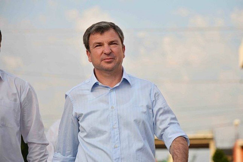 DASH i ndaloi hyrjen n&euml; SHBA/ Dako: Nuk di asgj&euml;...