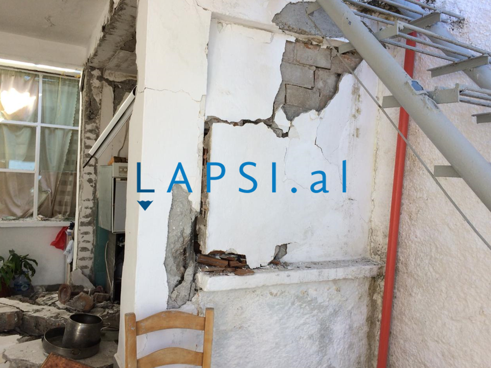 Vlor&euml;/ Shp&euml;rthen bombola e gazit, rrafshohet e gjith&euml;