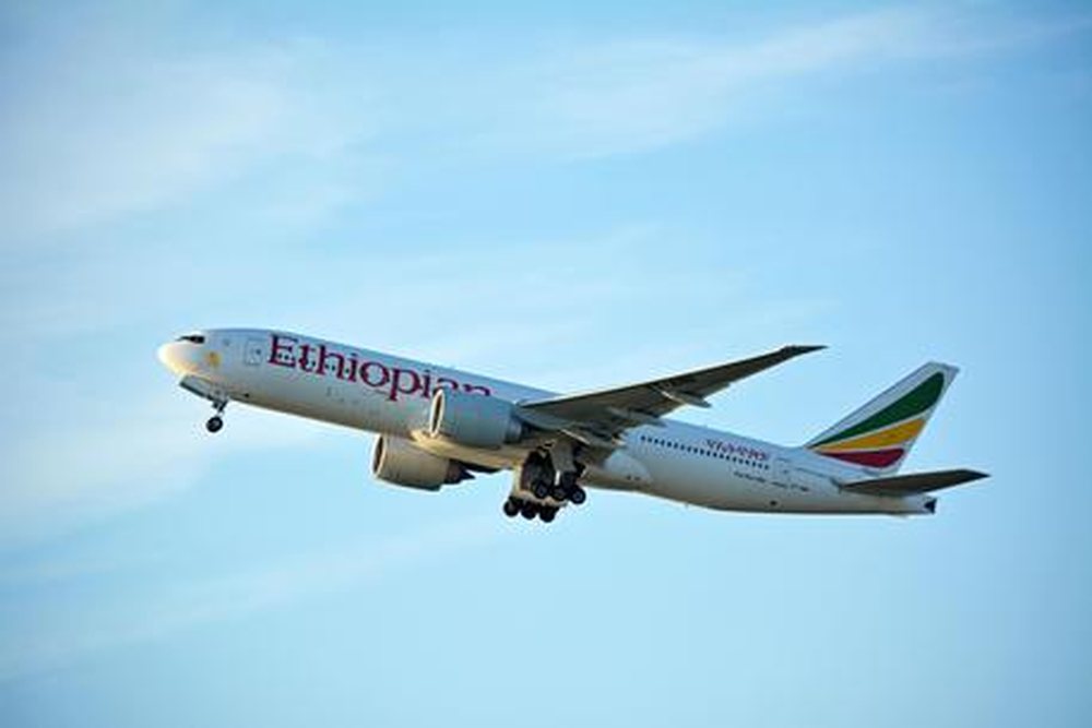 Rr&euml;zohet avioni me 157 pasagjer&euml; n&euml; Kenia, raportohet p&euml;r