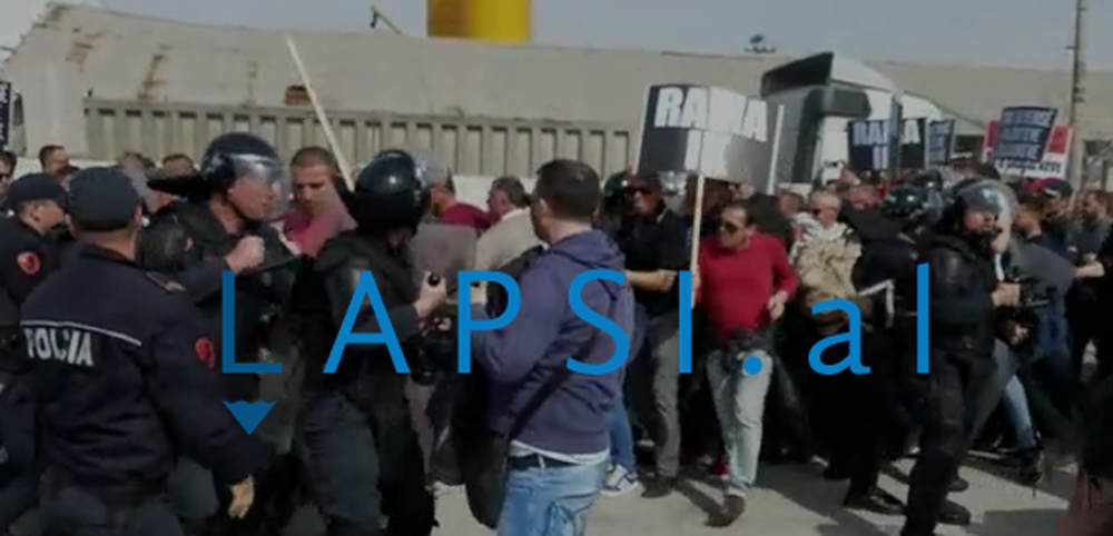 Vizita e Ram&euml;s n&euml; Fier, p&euml;rplasje mes protestuesve dhe