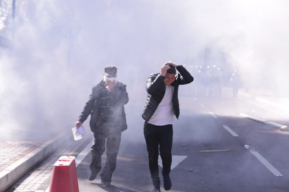 Akti i pest&euml; i protest&euml;s/ Policia thyen aksionin e opozit&euml;s