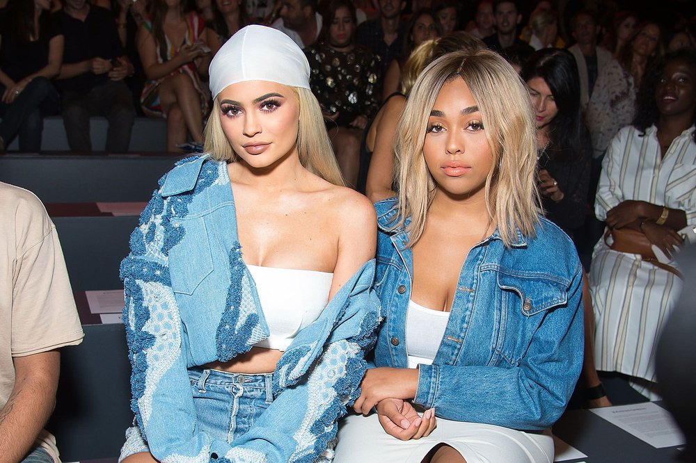 Kylie i jep fund p&euml;rfundimisht miq&euml;sis&euml; me Jordyn