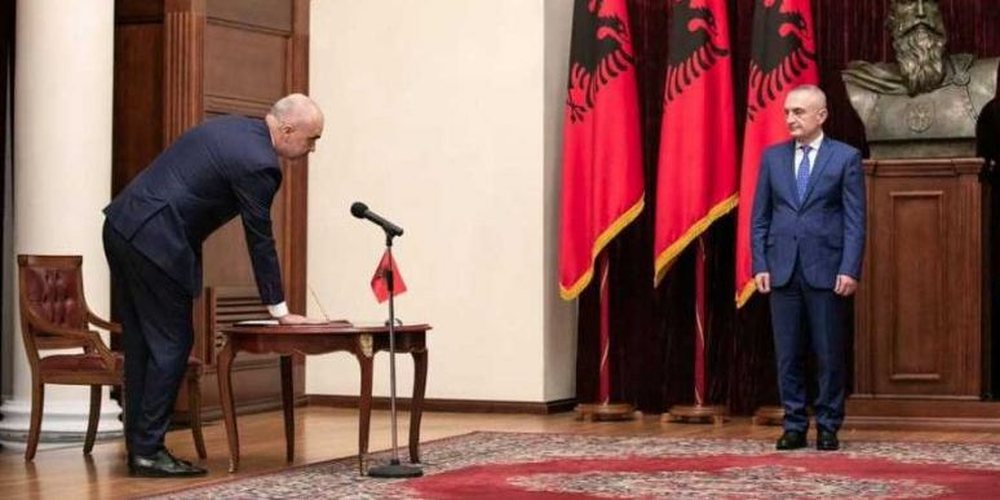 Kunja Met&euml;s/ Rama i vetmi politikan q&euml; nuk ka dh&euml;n&euml;