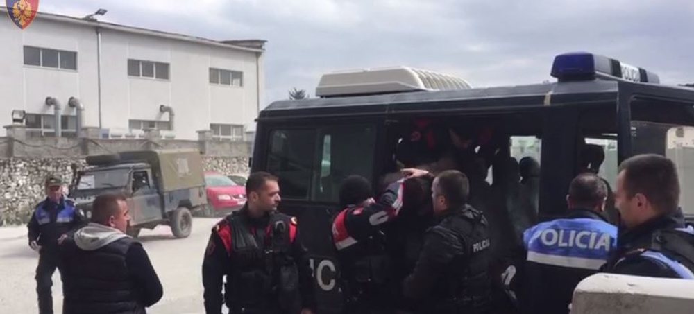 Policia aksion n&euml; Shkod&euml;r, arreston t&euml; 'fortin' e