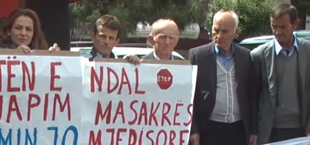 Mat: Banor&euml;t protestojn&euml; kund&euml;r nd&euml;rtimit t&euml; HEC-it
