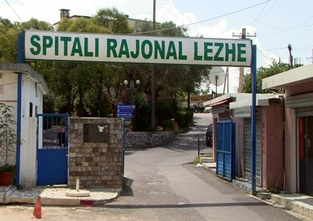 Fluks pacient&euml;sh n&euml; Spitalin e Lezh&euml;s, nj&euml; pjes&euml; nisen