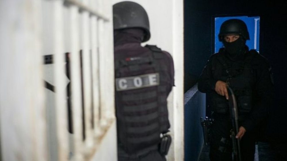 Brazil/ 15 t&euml; vdekur pas sherrit me thika n&euml; burg