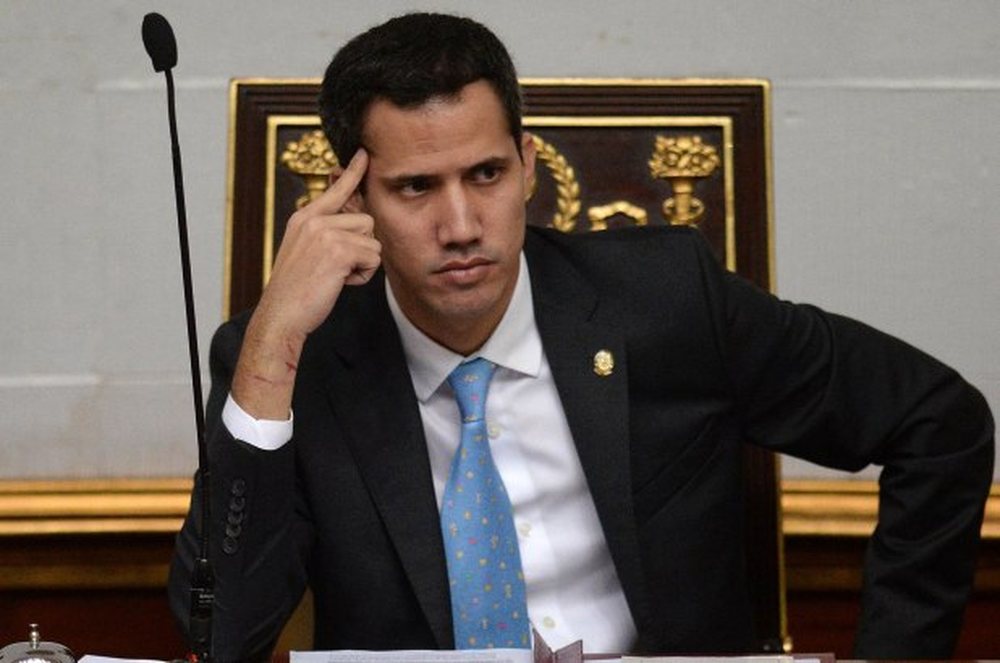 Venezula n&euml; kriz&euml;, Guaido: Do konsideroj nd&euml;rhyrjen ushtarake