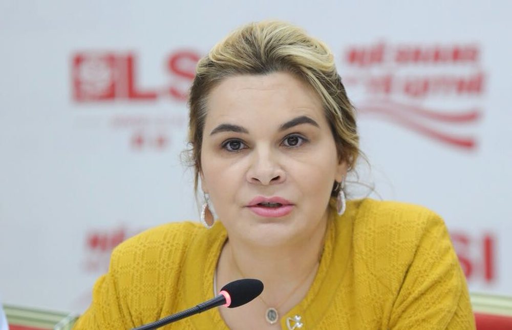 Pas Met&euml;s edhe Kryemadhi sulmon kreun e KED: Dvorani &euml;sht&euml; i