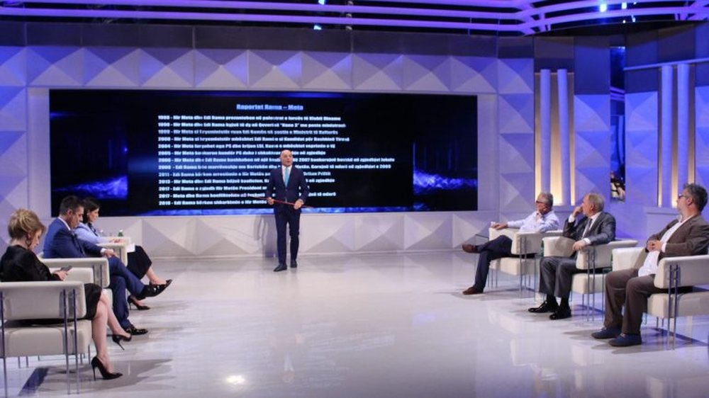 FOTO+VIDEO/ Lorenc Vangjeli i merr vendin Blendi Fevziut n&euml;
