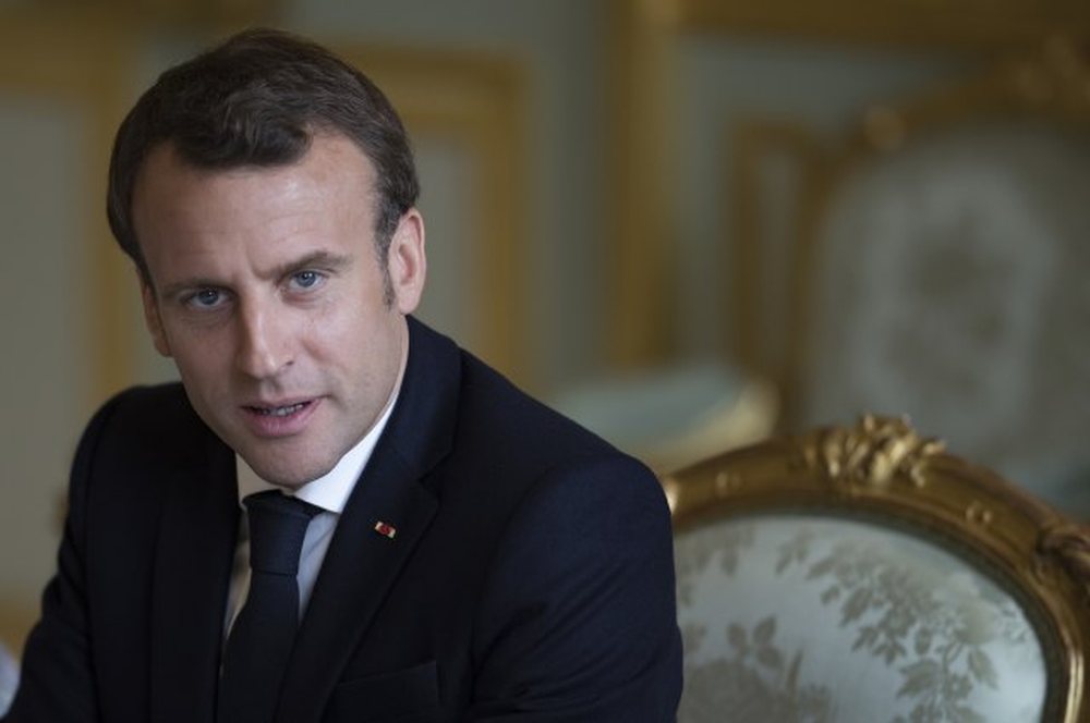 "Blic": Nga Moska n&euml; Beograd, Macron &euml;sht&euml; tani aleat i