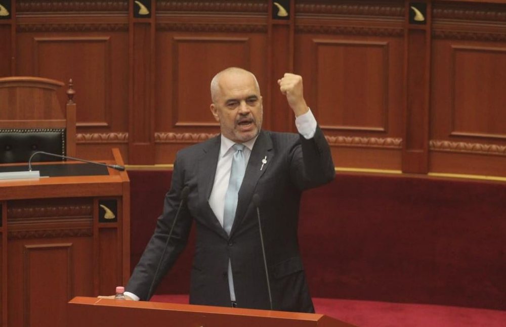Akuzat ndaj Pjetrit/ Rama: Sa t&euml; zbardhet e v&euml;rteta, rrug&euml;t