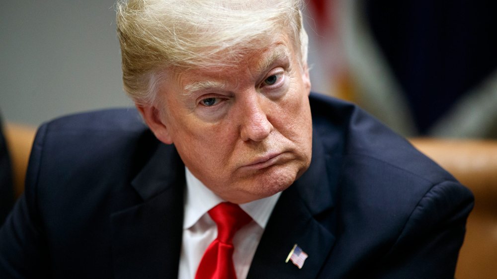 Trump njofton t&euml;rheqje: Ka ardhur koha t&rsquo;u ikim luft&euml;rave
