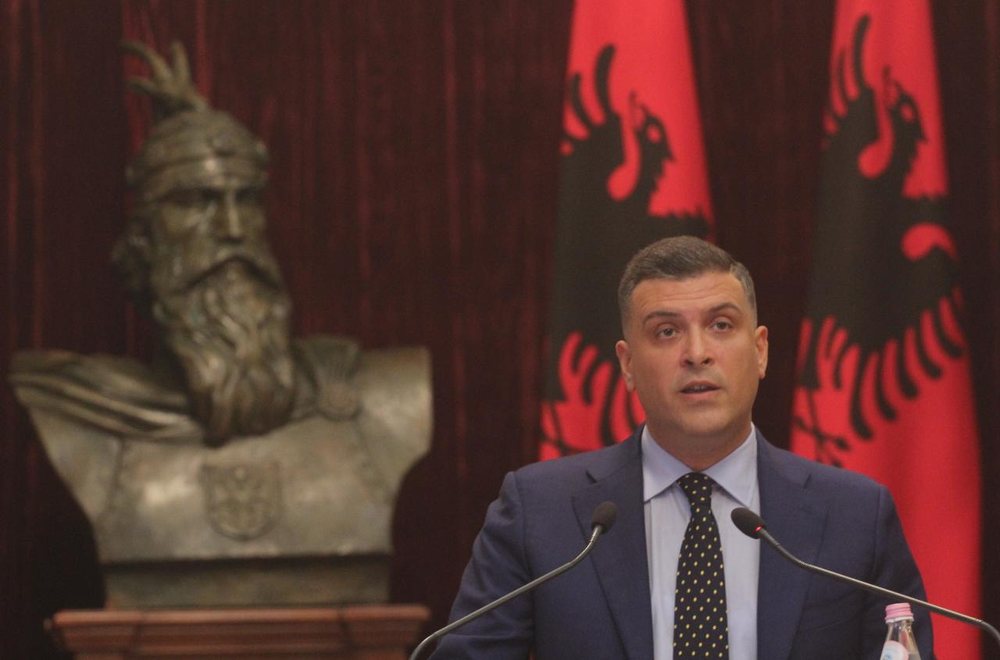Presidenca reagon s&euml;rish ndaj Dvoranit: Alibi e neveritshme p&euml;r