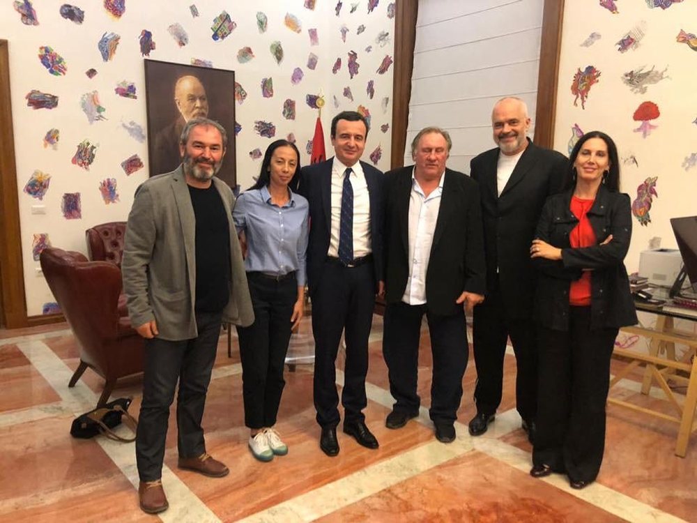 Gerard Depardieu nd&euml;rpret takimin e Edi Ram&euml;s me Albin Kurtin