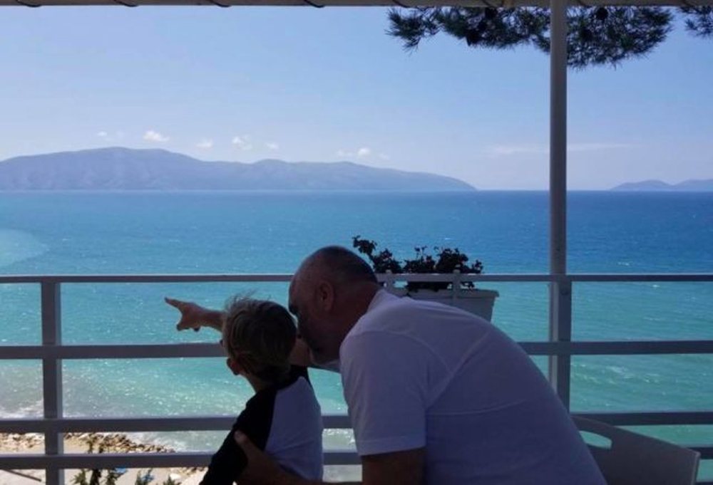 Votohet ligji q&euml; e b&euml;n Ram&euml;n pronar t&euml; t&euml; gjitha