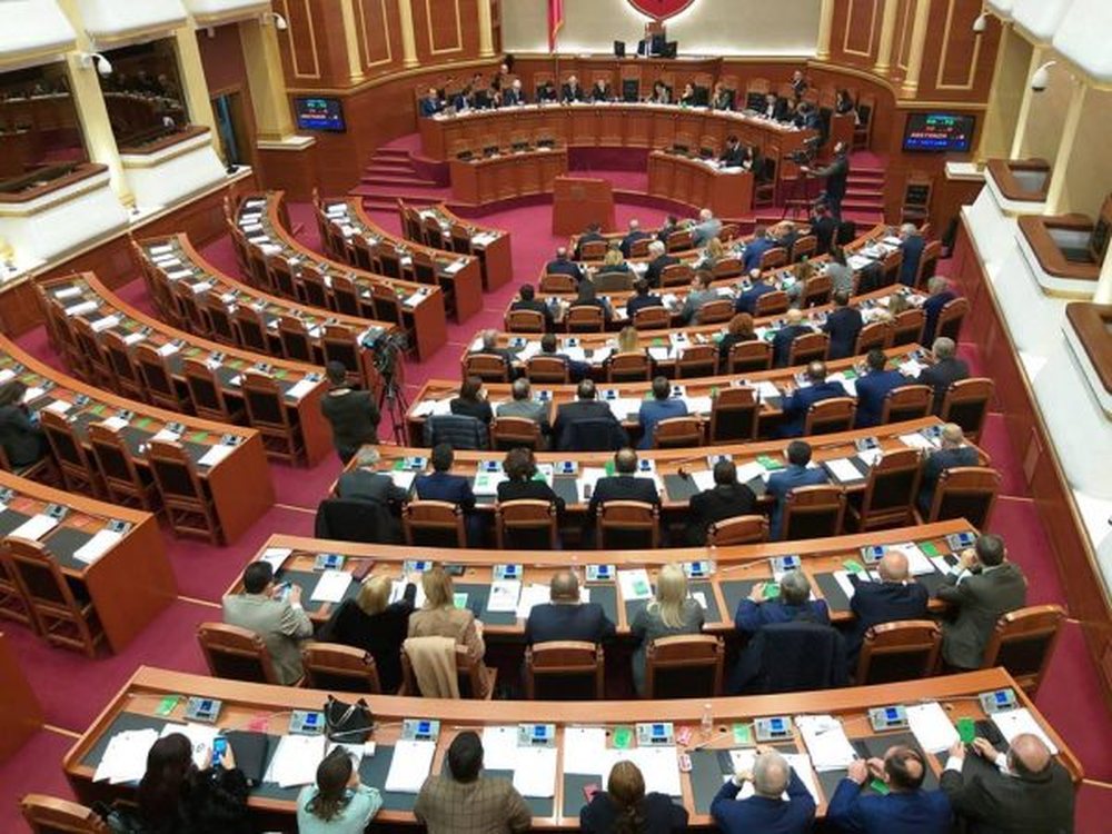 "Me qira n&euml; Tiran&euml;", Kuvendi jep 7.5 milion&euml; lek&euml;
