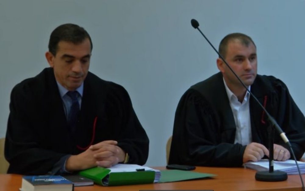 Dy prokuror&euml;t e transferuar n&euml; SPAK, nj&euml;ri hetoi dosjen e Saimir