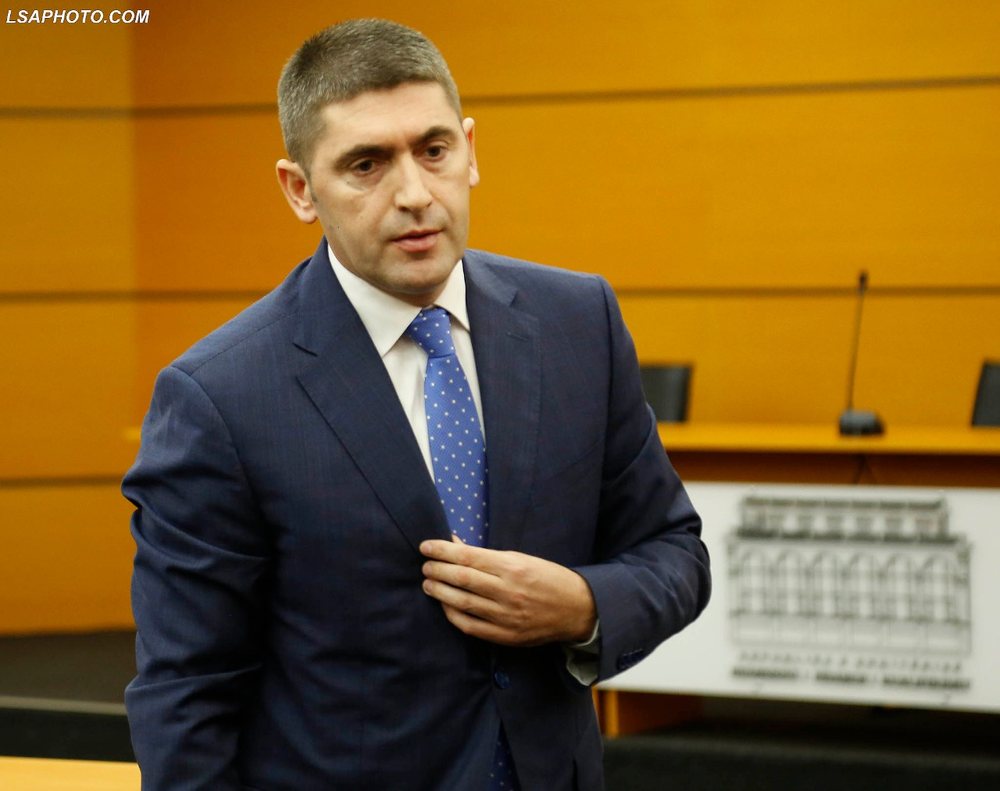 Vettingu, Komisioneri Publik k&euml;rkon shkarkimin e prokurorit q&euml;