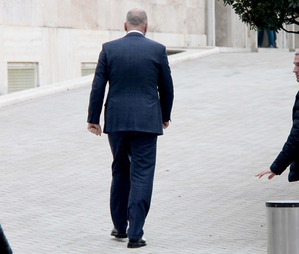 Memet/ Hipokrizia e rilindjes me 21 janarin dhe f&euml;mij&euml;t e viktimave