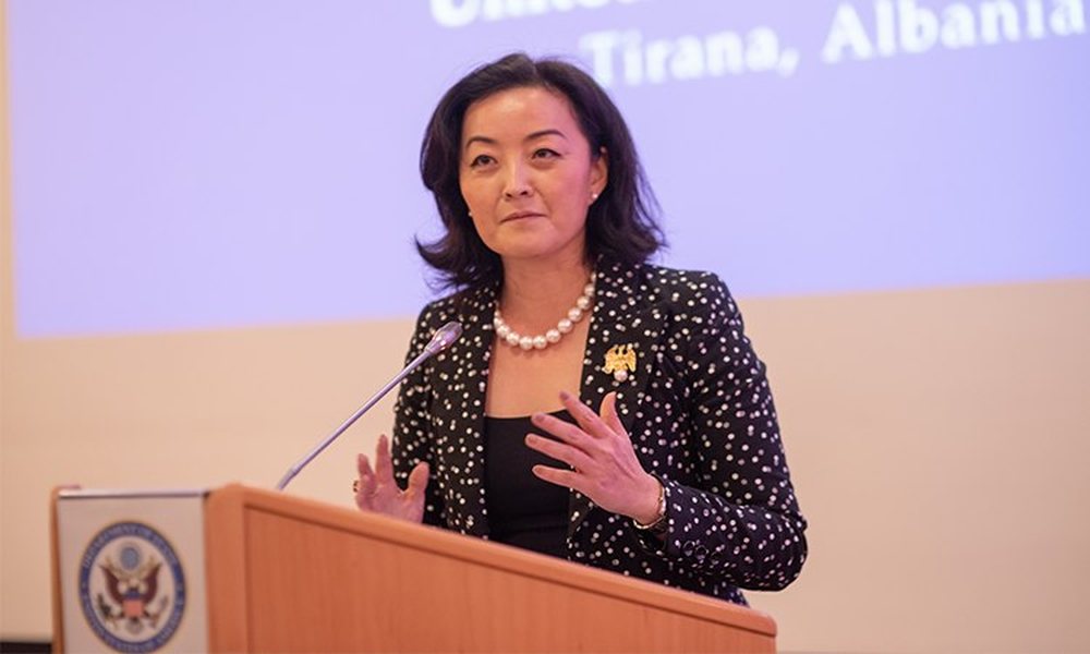 Yuri Kim: Punoni me urgjenc&euml; p&euml;r ngritjen e Gjykat&euml;s Kushtetuese
