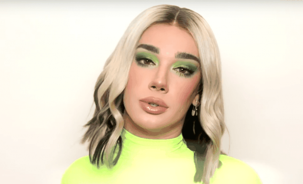 Transformimi i grimierit si Dua Lipa (VIDEO)