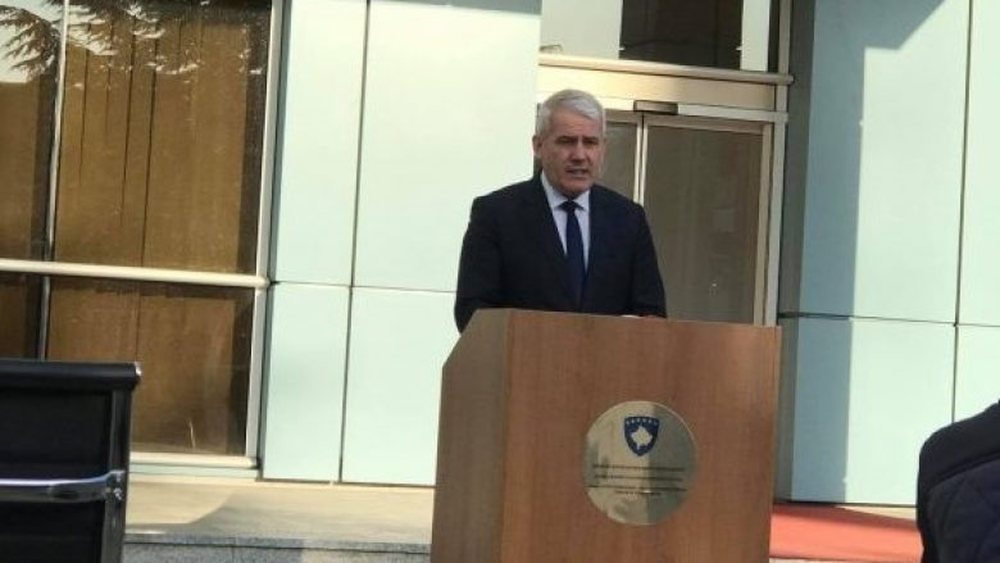 Vizita e mistershme, dyshohet se Tha&ccedil;i mori Pacollin me makin&euml;