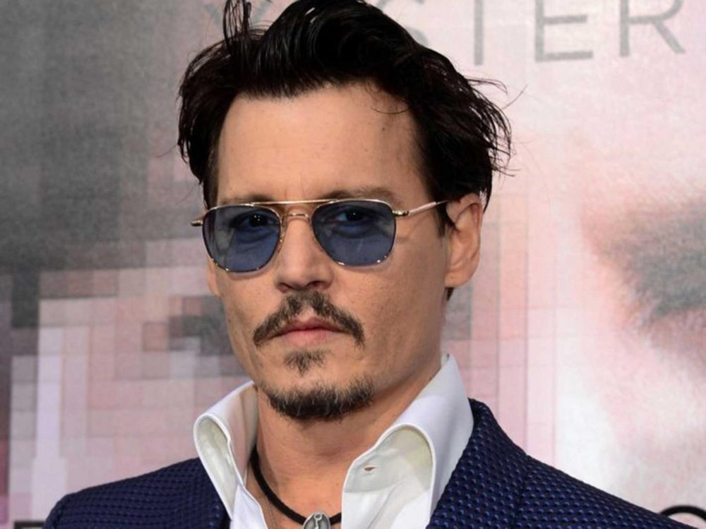 Johnny Depp, profili i par&euml; n&euml; instagram p&euml;r nj&euml; mesazh