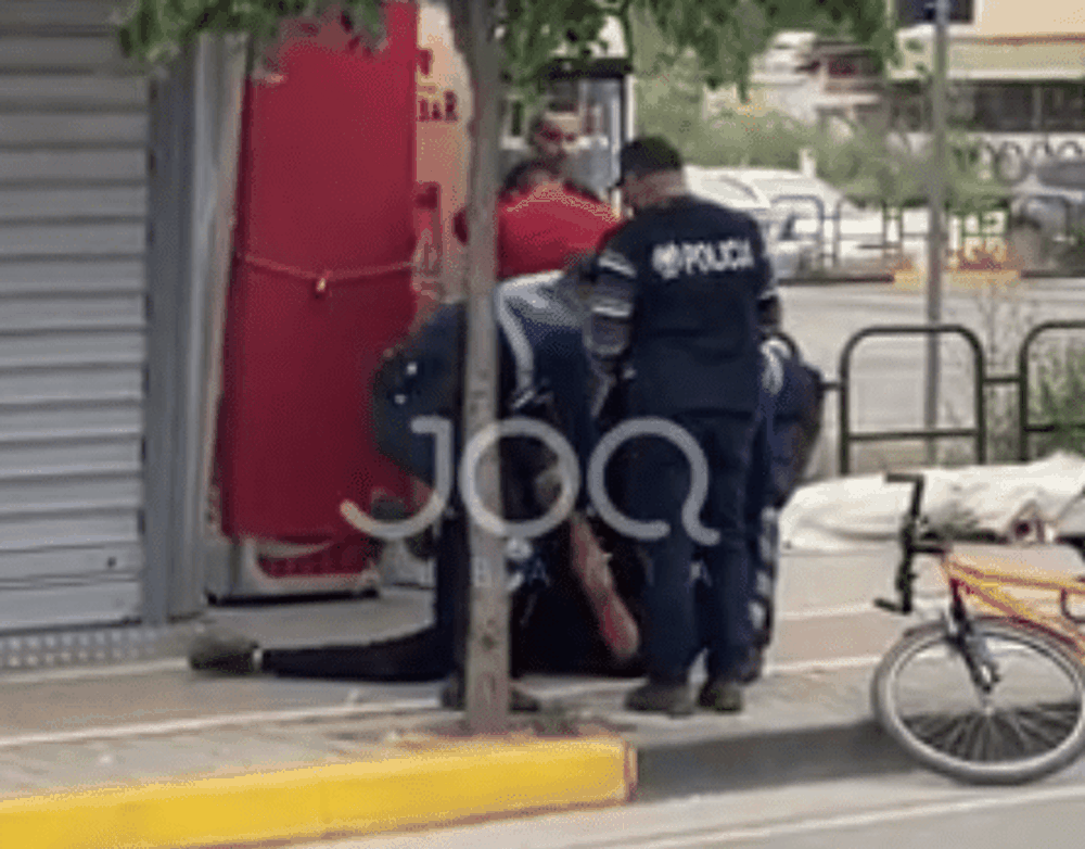 Pamje t&euml; r&euml;nda/ Policia dhunon t&euml; miturin te Liqeni Artificial
