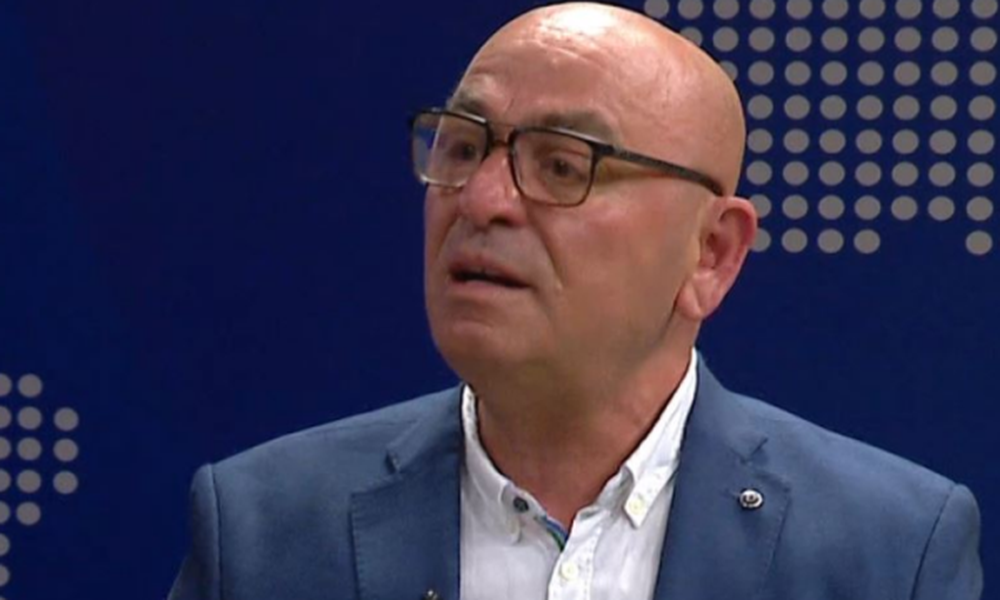Regjisori Robert Budina: Njer&euml;z t&euml; af&euml;rt me Ram&euml;n jan&euml;