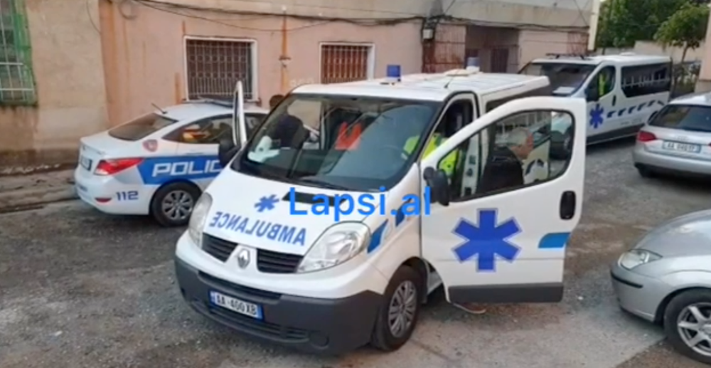 Zjarr n&euml; banes&euml; n&euml; Durr&euml;s, humb jet&euml;n