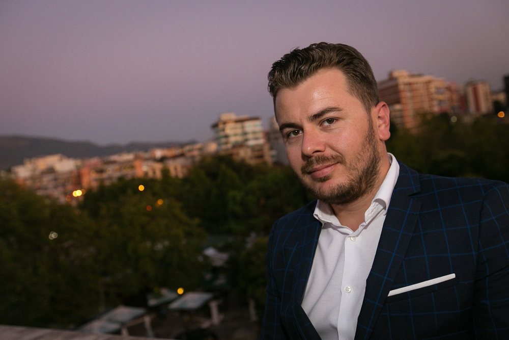 Kush &euml;sht&euml; Ernest Koliqi i v&euml;rtet&euml;?