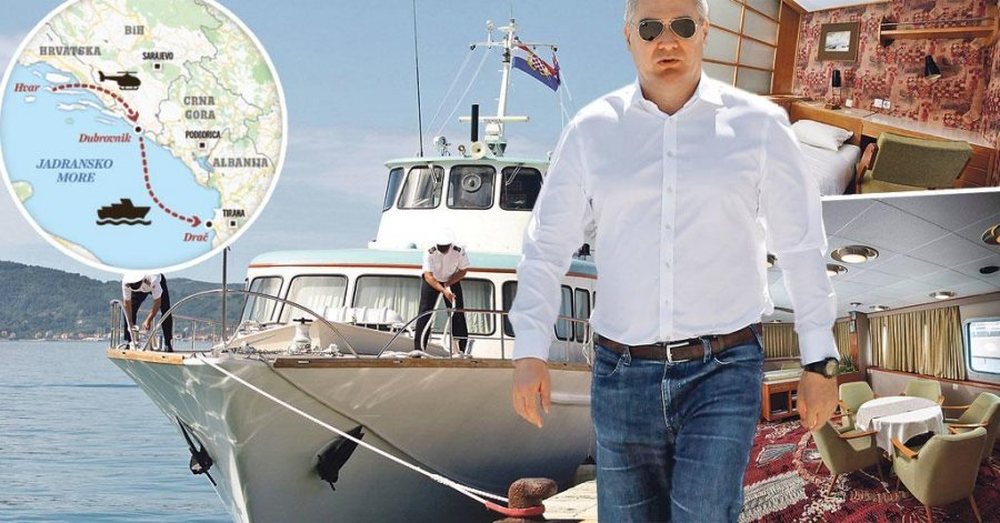 Erdhi n&euml; Shqip&euml;ri t&euml; takonte Ram&euml;n/ Presidenti kroat