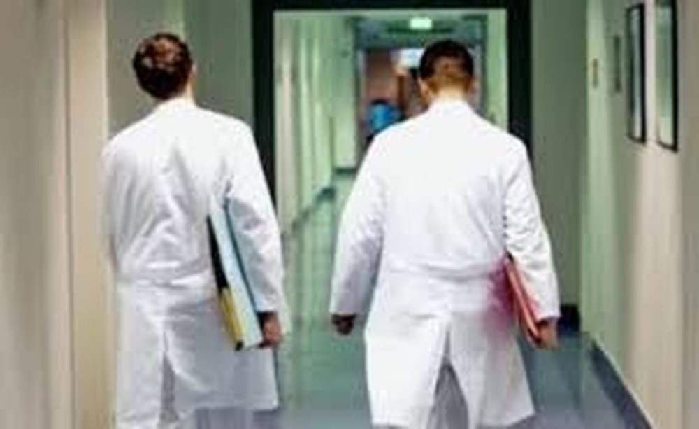 Policia procedon dy mjek&euml; n&euml; Shijak p&euml;r vdekjen e pacientes 36