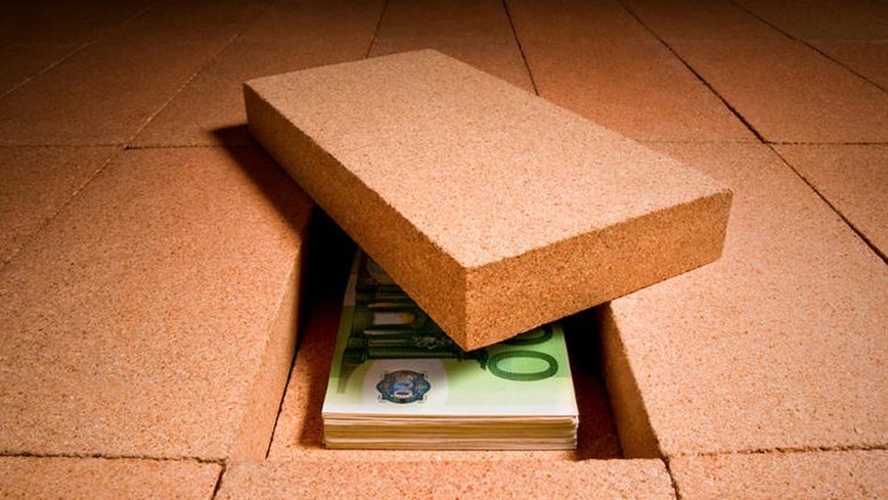 6 vendet &ldquo;e sigurta&rdquo; ku mund t&euml; fshihni parat&euml; n&euml;