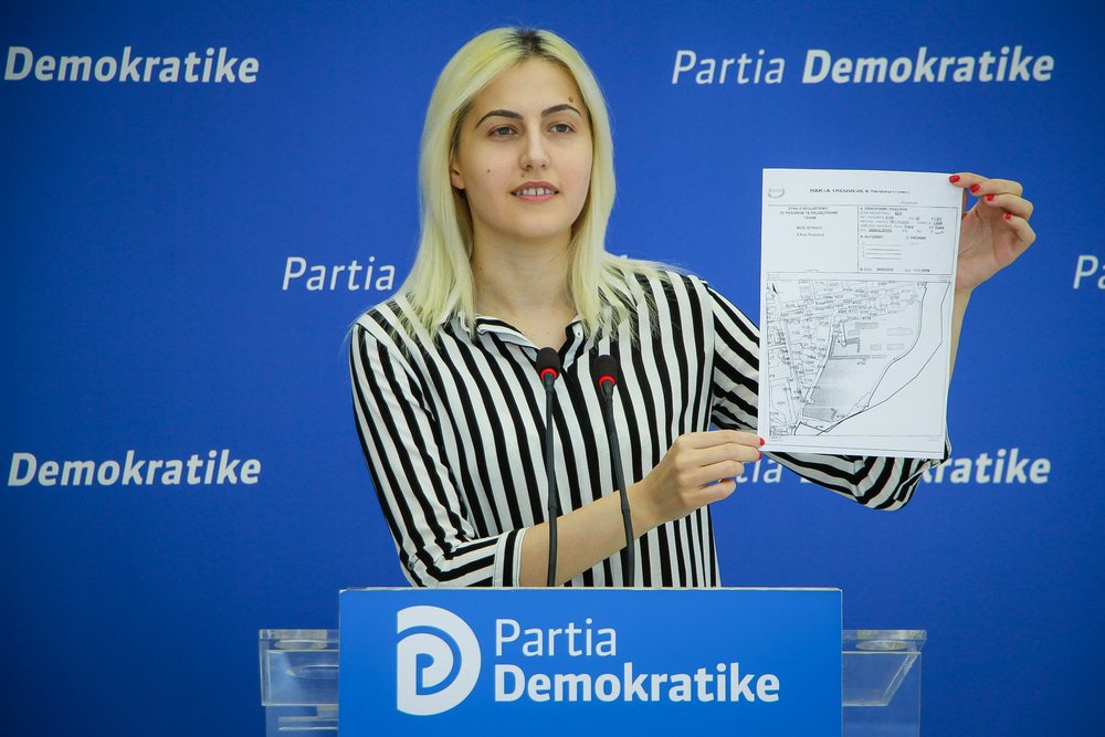 PD denoncon Veliajn: E turpshme letra q&euml; do u shp&euml;rndaj&euml;