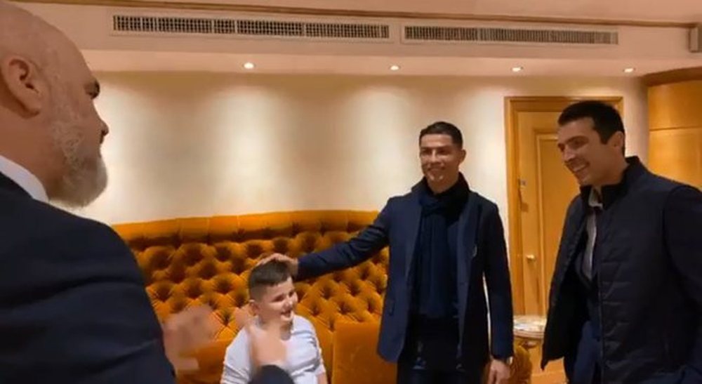 Alesio q&euml; takoi Ronaldon, si viktima e dyfisht&euml; e politik&euml;s