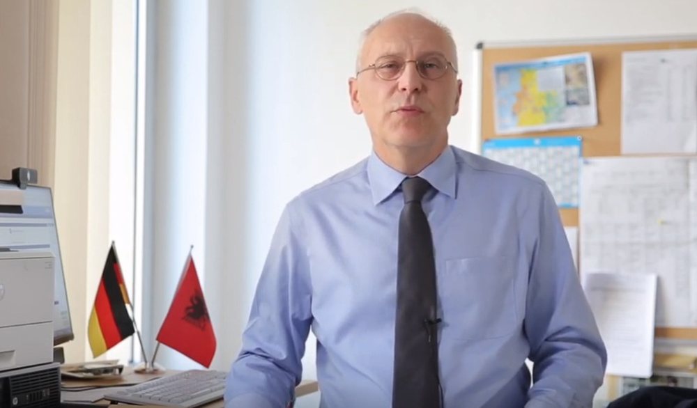 Ambasadori gjerman n&euml; takim me Vitore Tush&euml;n: Gjykata Kushtetuese
