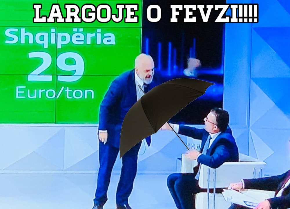 Fotot e papara nga Opinion/ Si iu ngjit Rama n&euml; surrat gazetar&euml;ve duke