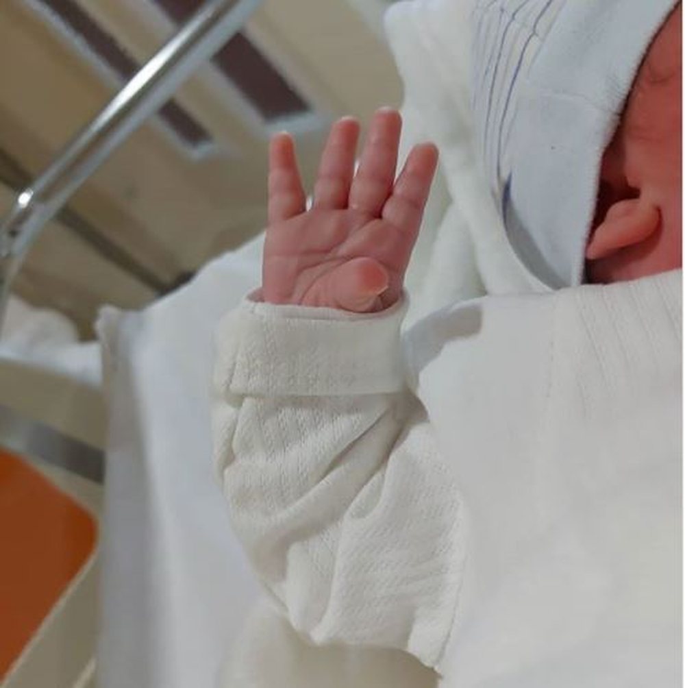 Kledi Bahiti b&euml;het baba p&euml;r her&euml; t&euml; par&euml;