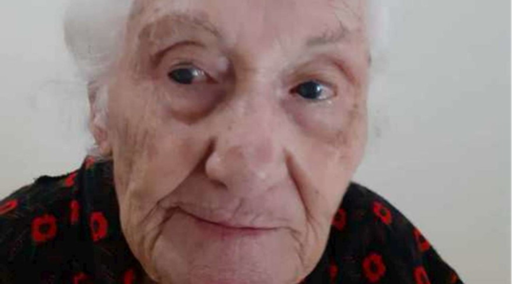 U infektua n&euml; azil, 100-vje&ccedil;arja i shp&euml;ton covid