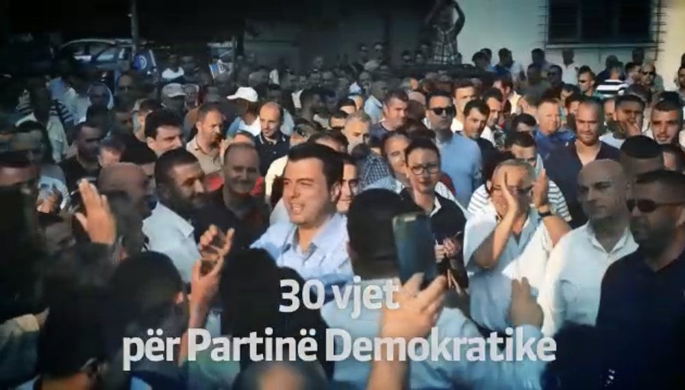 PD n&euml; 30 vite/ Basha nxjerr videon: Jemi z&euml;ri i qytetar&euml;ve!