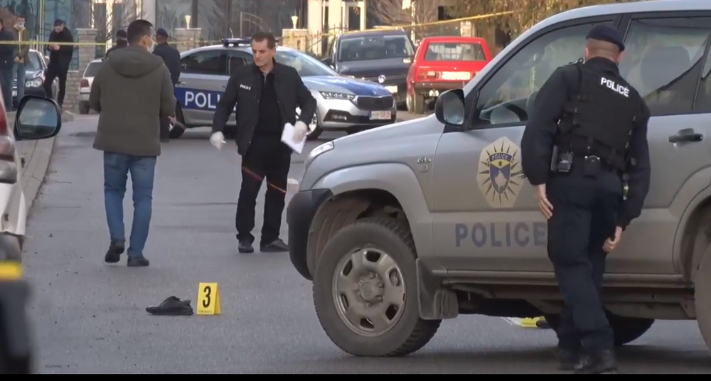 Djali vret baban&euml; me thik&euml; n&euml; Prizren